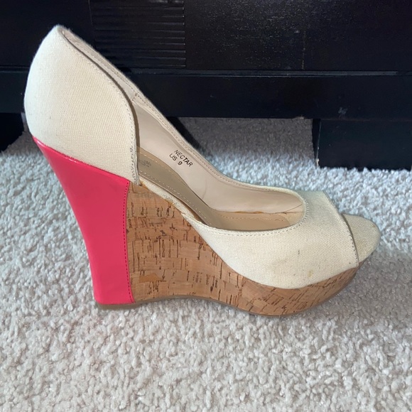 Shoe dazzle wedge heel - Picture 9 of 12